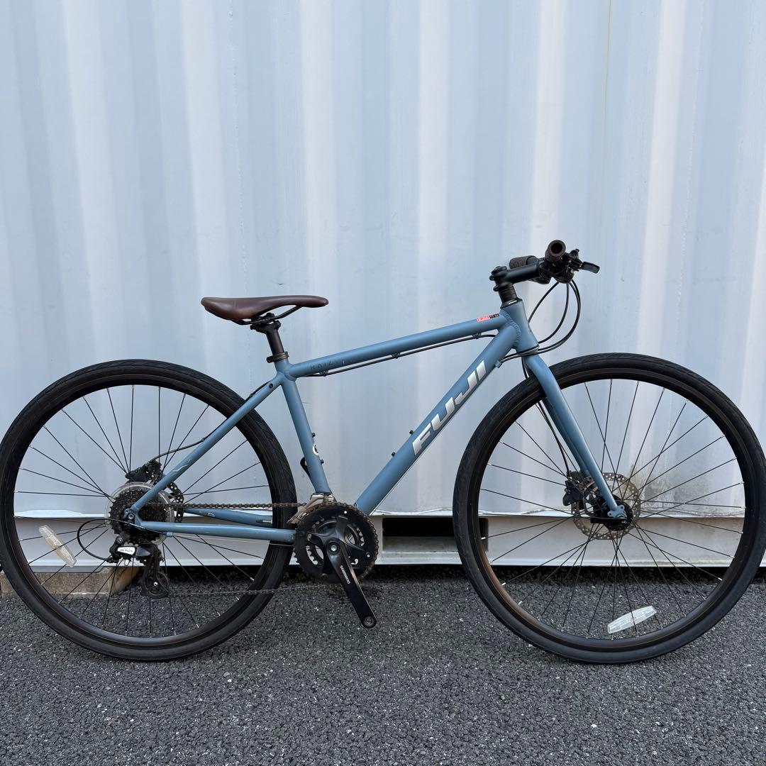 クロスバイク FUJI RAIZ disc身長160-170cm 定価8.3万円