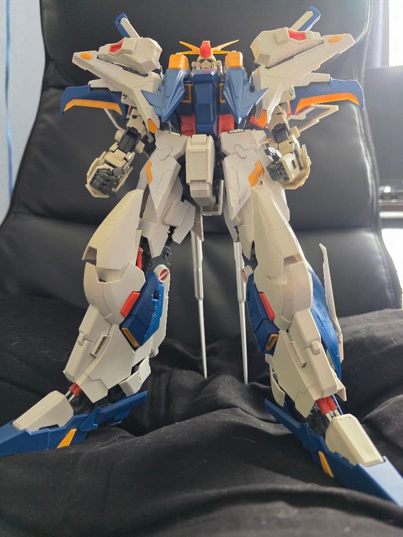 機甲の城　1/100 クスィーガンダム似　海外製プラモデル　完成品ジャンク