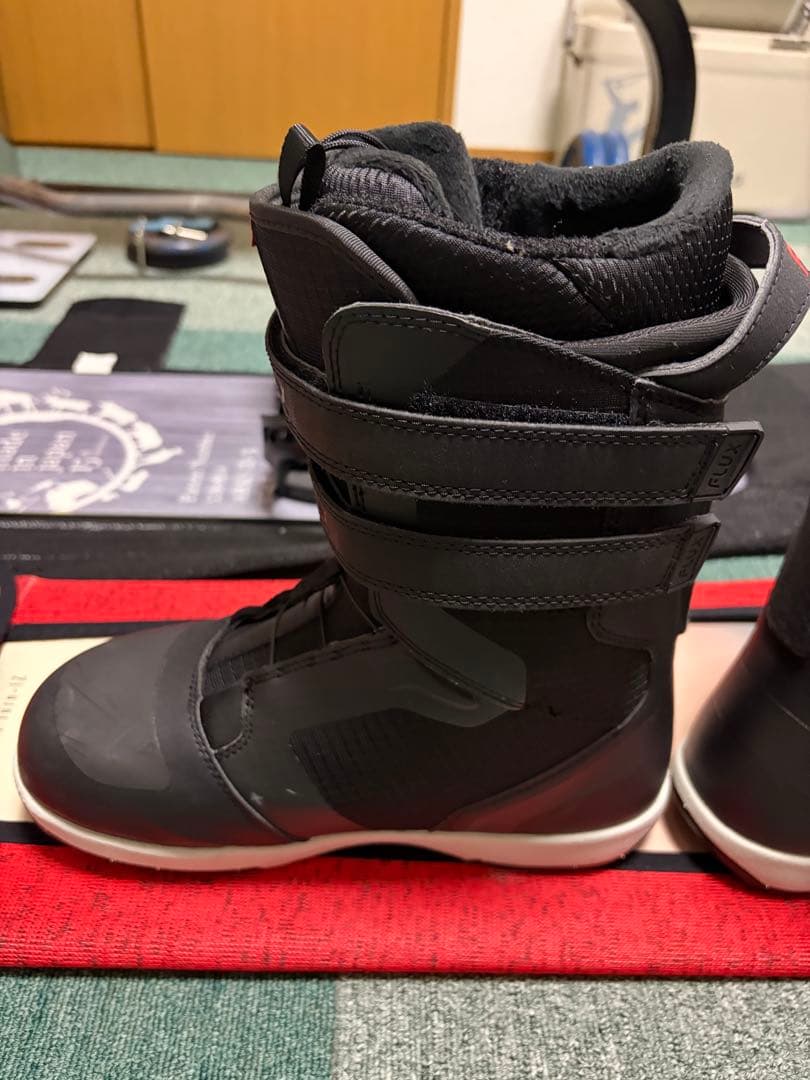 FLUX BOA ブラック スノーボードブーツ　HBボア