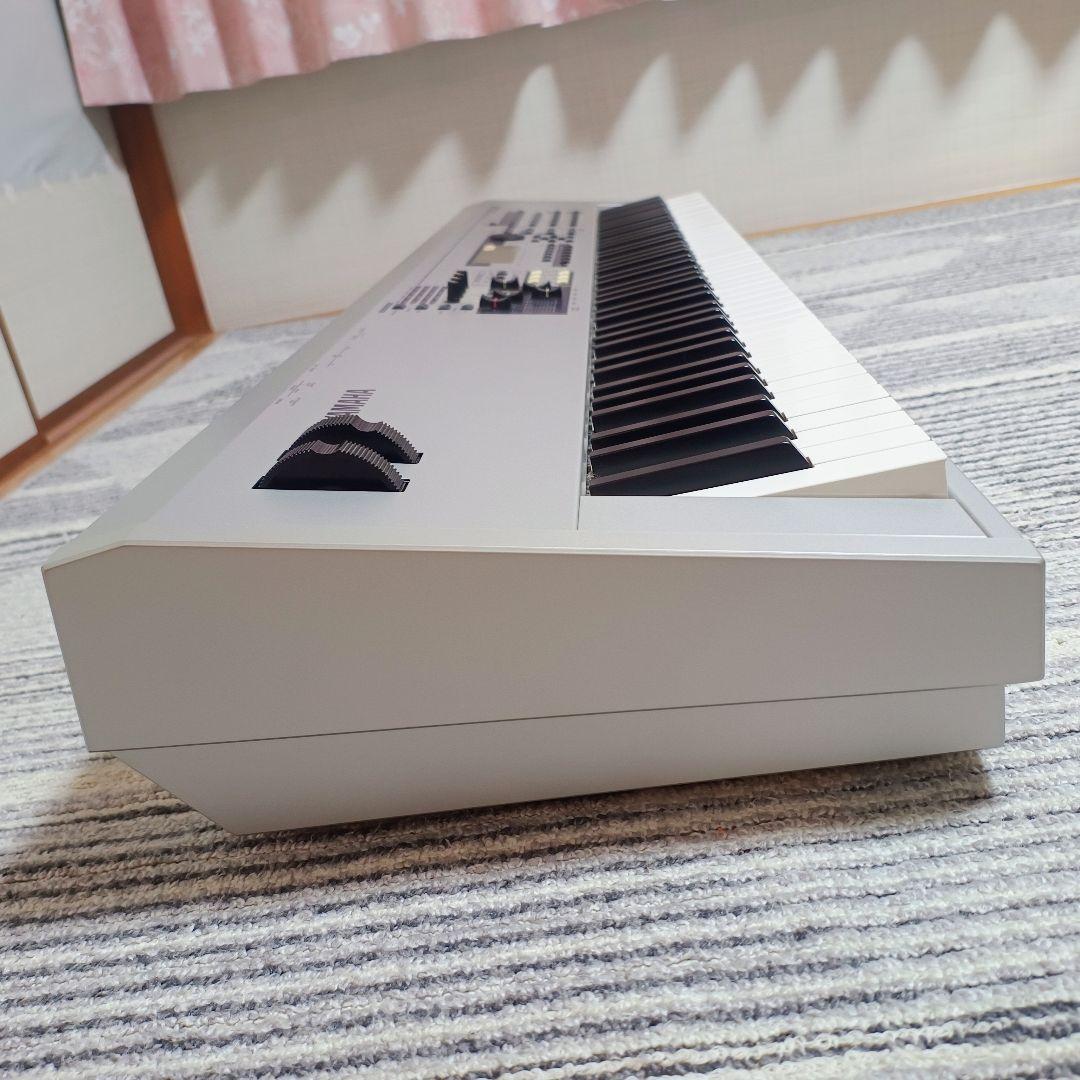 美品 YAMAHA MO8 88鍵盤 ミュージックプロダクション シンセサイザー