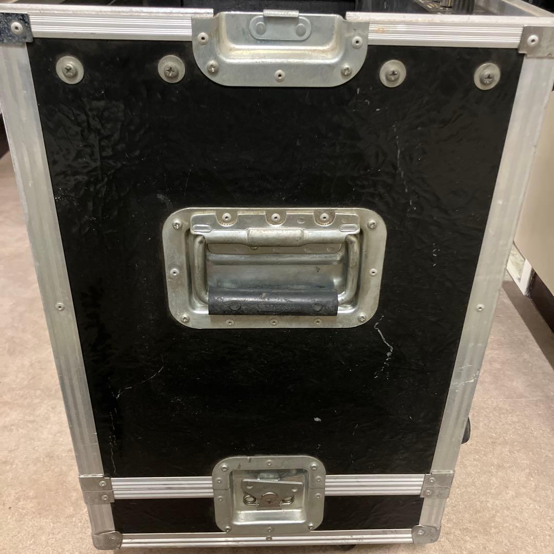 エフェクターラック　ツアーケース　デジタルディレー付き　引取りオンリー