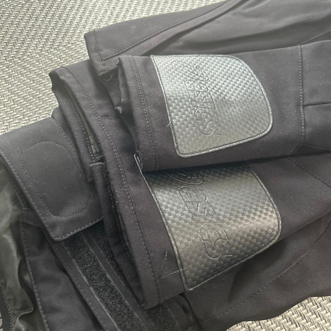 asics スキーウェア 上下セット メンズM 美品 数回使用