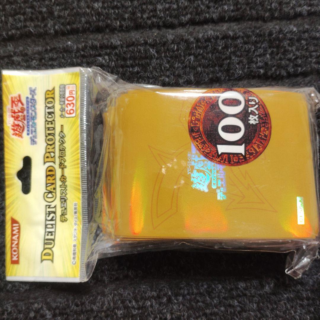 遊戯王 カードスリーブ ラーイエロー 100枚入 未開封新品