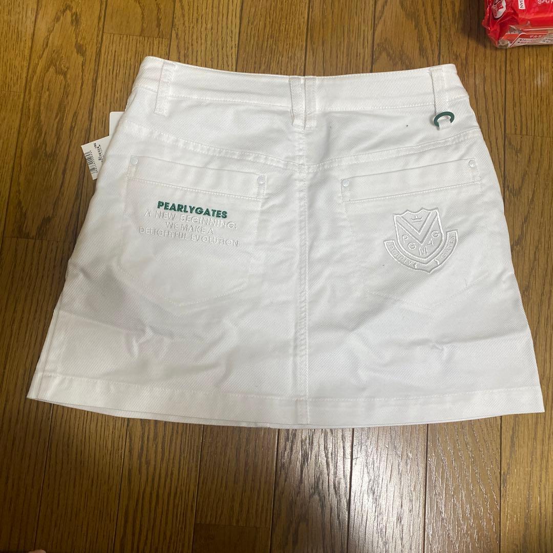 パーリーゲイツ　ミニスカート