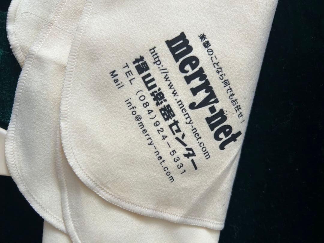 値下げ交渉可　電子ヴァイオリン　タグ付き