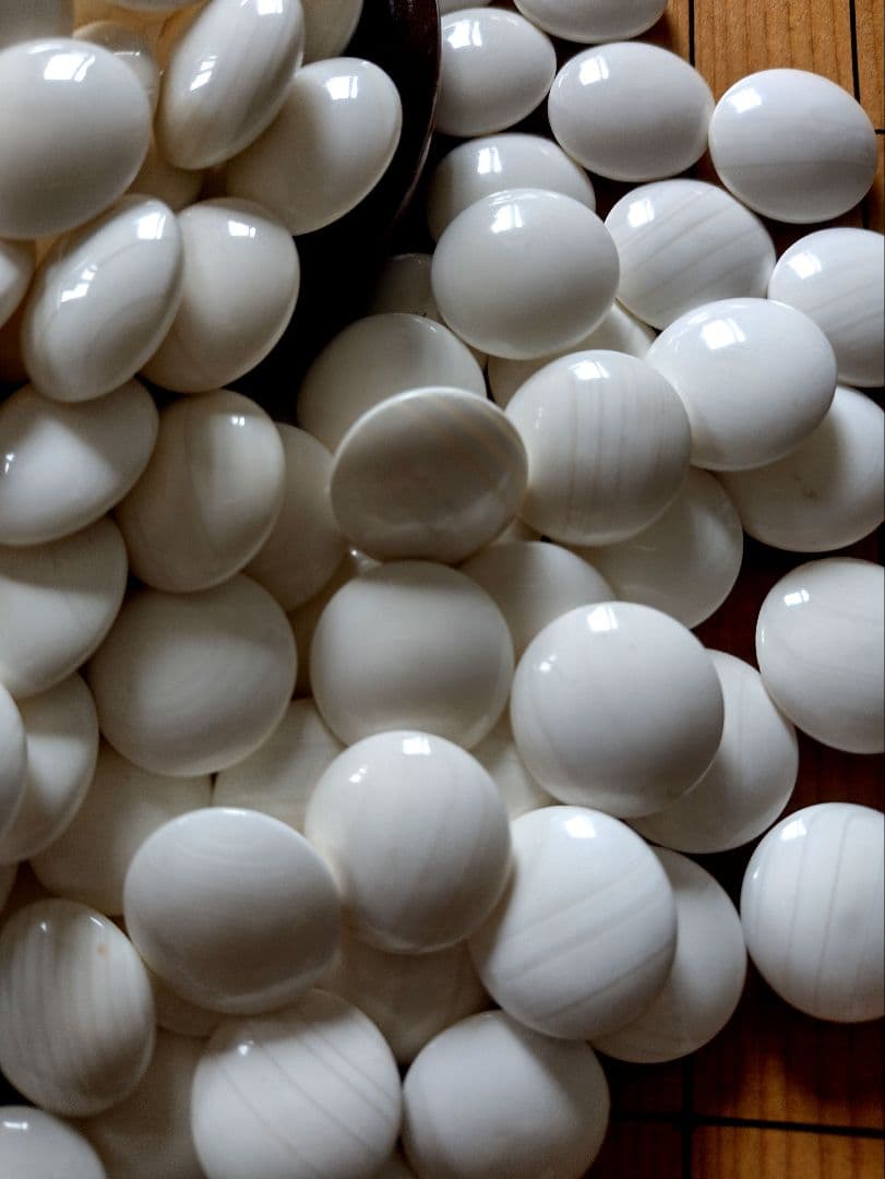 蛤碁石、碁笥セット白石 180個 黒石181個