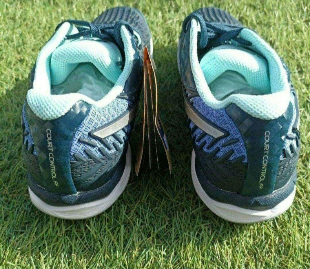 アシックスレディースバドミントンシューズ24.5cm