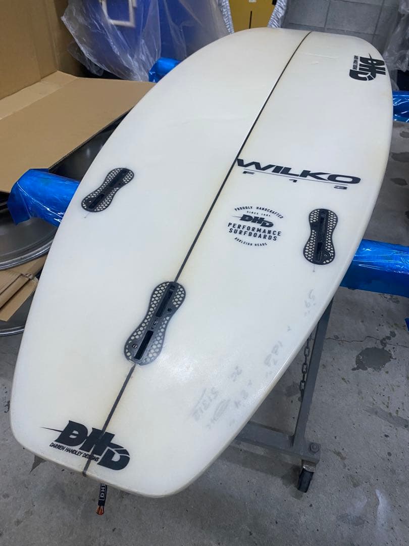 DHD WILKO F13 5'9\" サーフボード　手渡しのみ　泉州地区