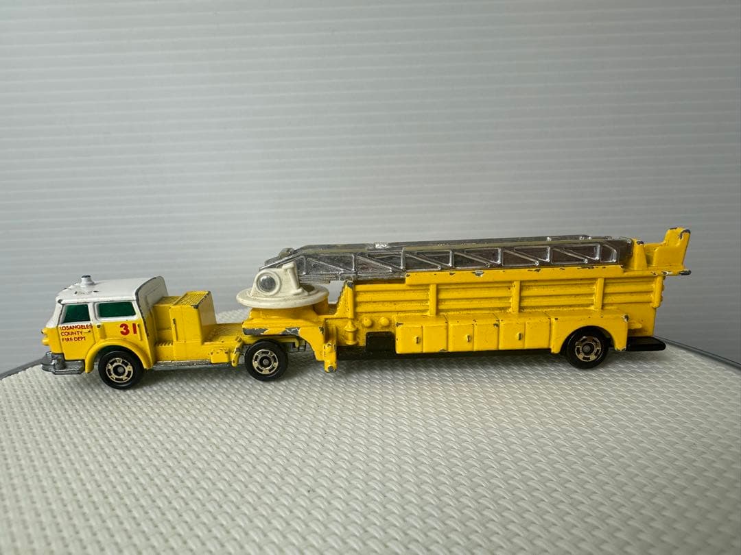 ビンテージ　トミカ　ロングトミカ　ミニカー　 アメリカのはしご消防車　日本製