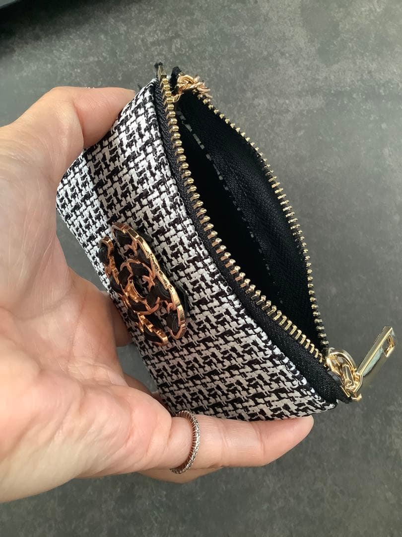 ノベルティ　カードケース　ポーチ　ブラック