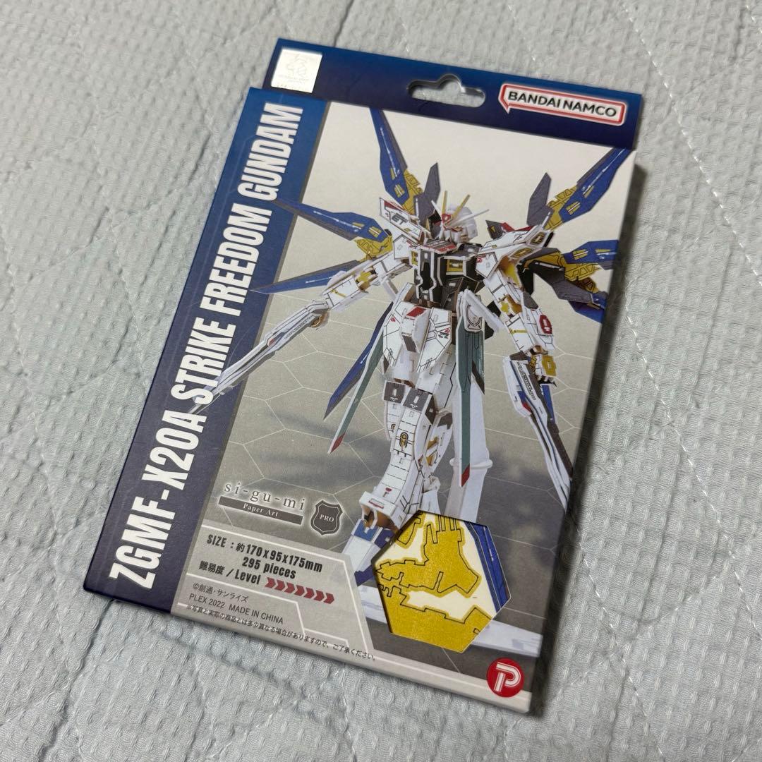 新品　Paper Art si-gu-mi PRO ガンダム/ザク計7点セット