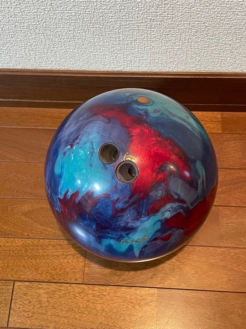 STORM Code Impact ボウリングボール 15ポンド