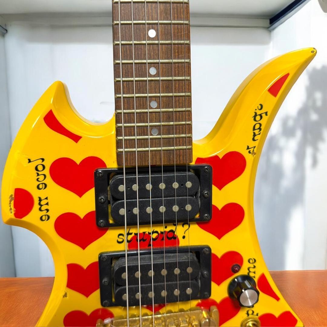 希少品 BURNY イエローハート YH-JR hideモデル ミニエレキギター