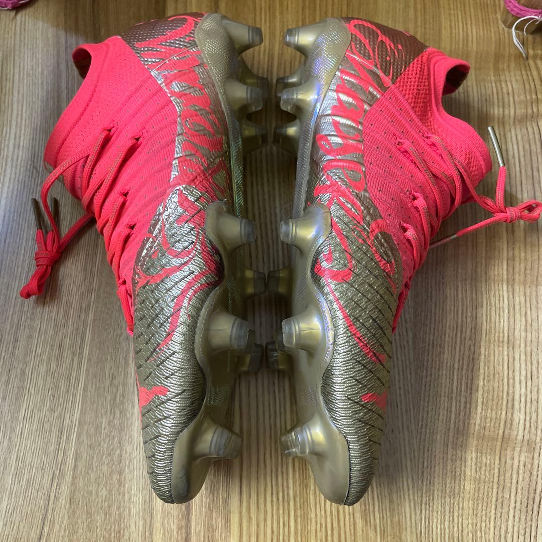 プーマフューチャーネイマールシグネチャー