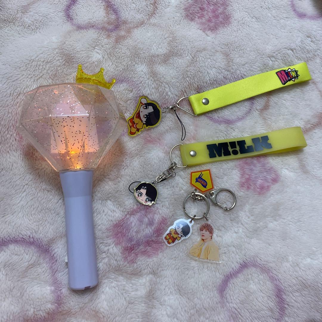 M!LK 初代　ミルクラスタル ペンライト　ストラップ付き　吉田仁人