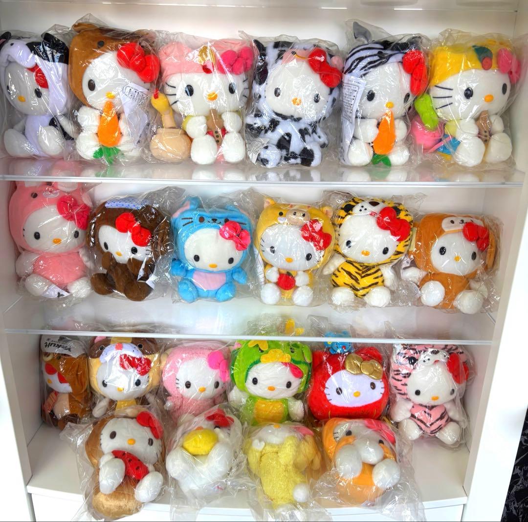ハローキティ　干支キティ　ヤクルト　限定　22体　ぬいぐるみ　まとめ売り