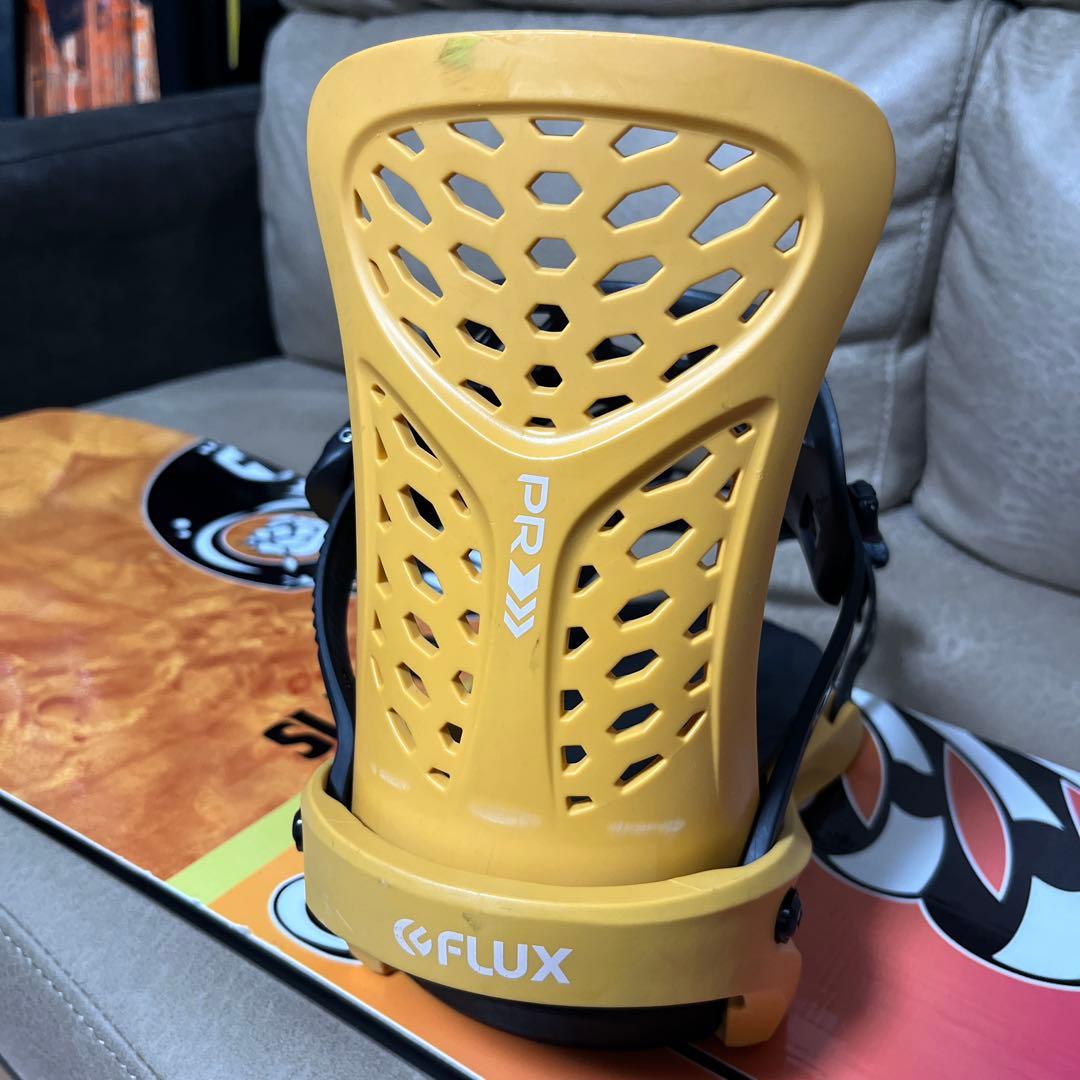 国産スノーボード HOLIDAY SLAYER 151 × FLUX PR M