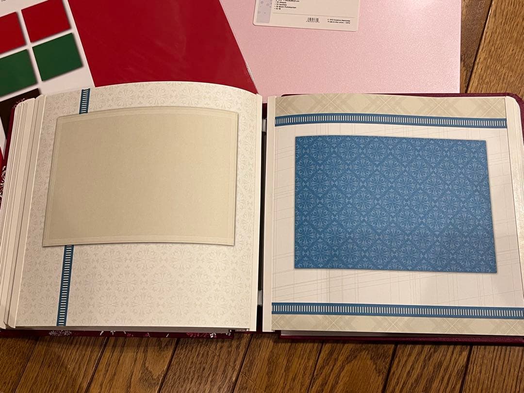 最高可愛いクリスマス調シルバー箔入り8インチアルバム　クリエイティブメモリーズ