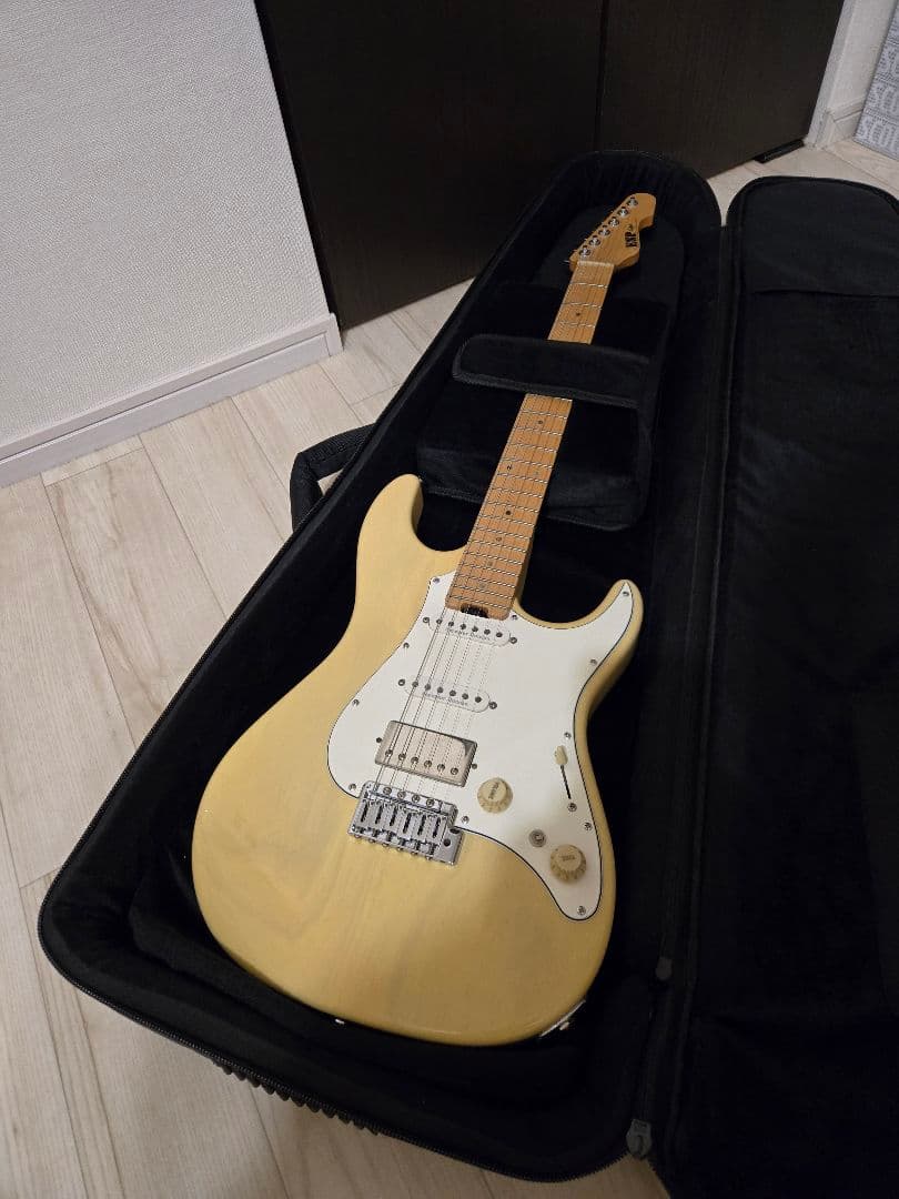 ギター ESP Snapper AS