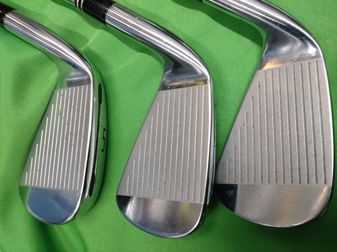 テーラーメイドグローレFORGEDアイアン　NSPRO ZEROS 8 S