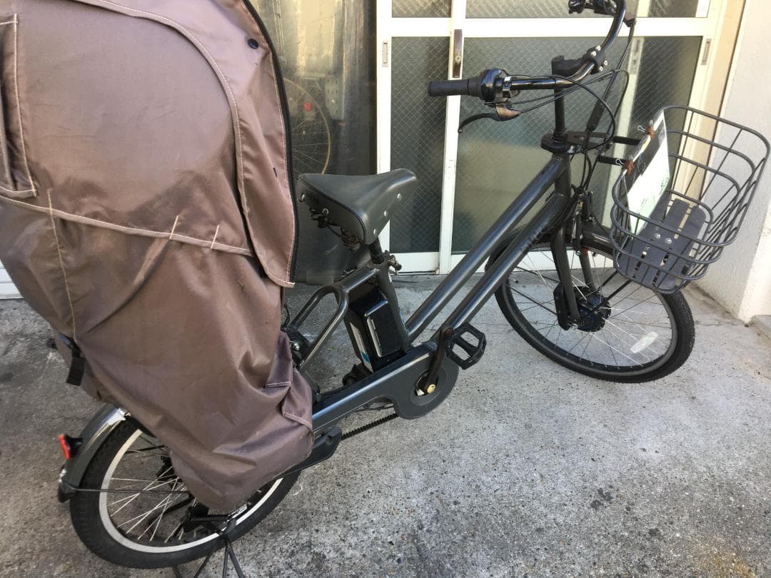 地域限定送料無料　ビッケ　グリ　回生充電　子供乗せ　黒系　神戸市　電動自転車