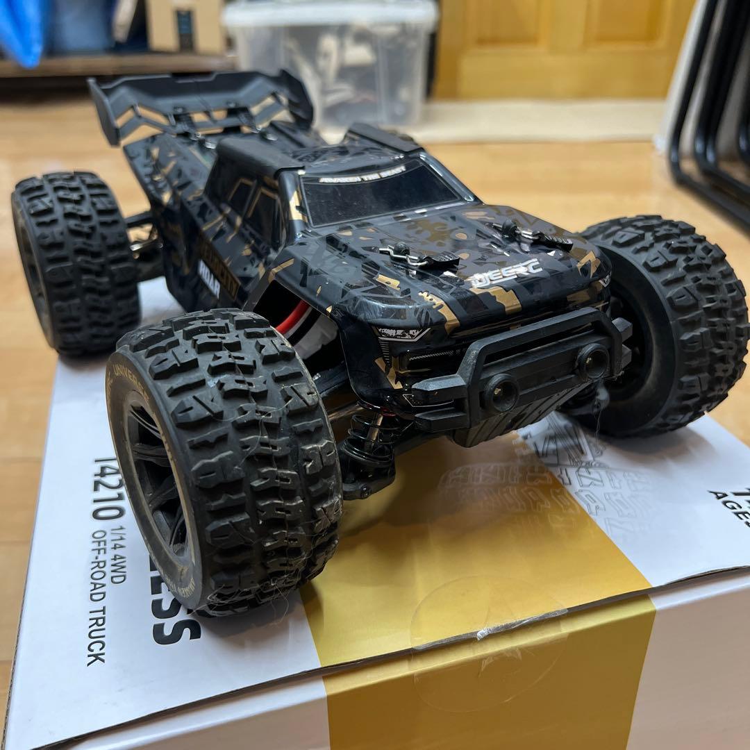 DEERC 14210 ブラシレス 4WDオフロードトラック　ほぼ新品