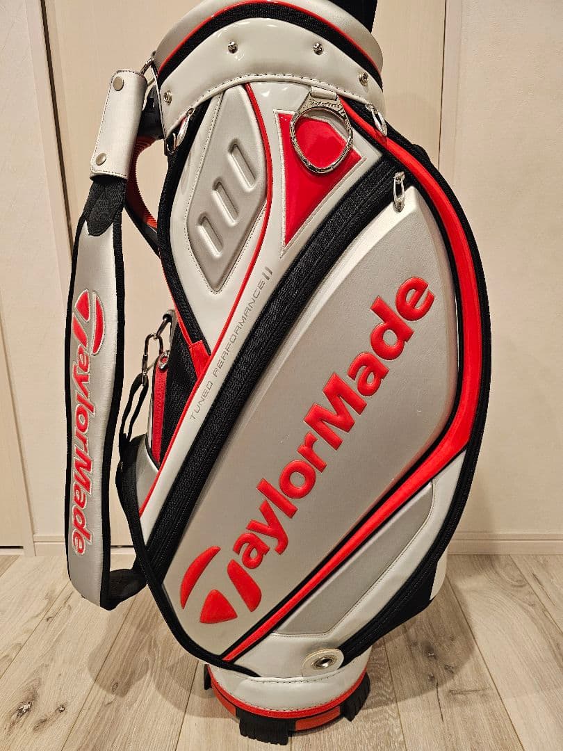 年末断捨離 TaylorMade キャディバッグ ナイキドライバー1本おまけ
