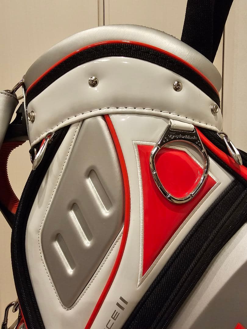 年末断捨離 TaylorMade キャディバッグ ナイキドライバー1本おまけ