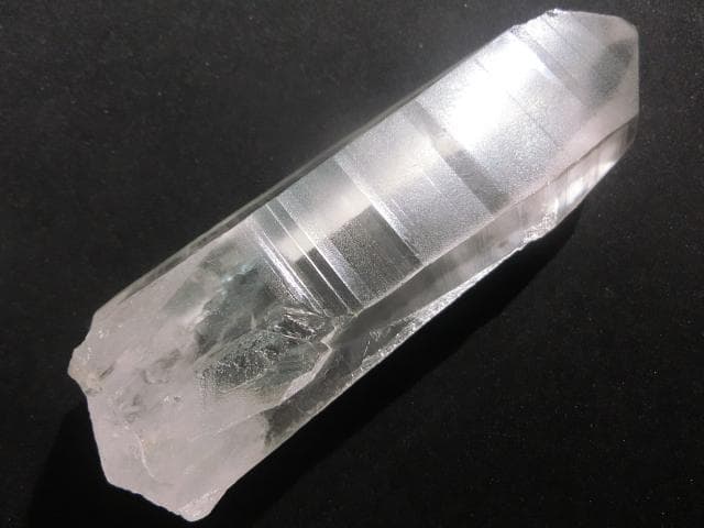 レムリアンシードクリスタル SACRED SCRIBES 社 水晶 ポイント