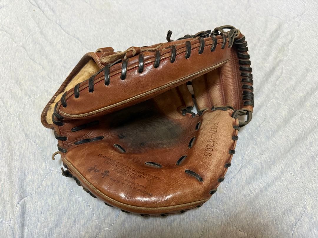 ハタケヤマ硬式キャッチャーミット　和牛