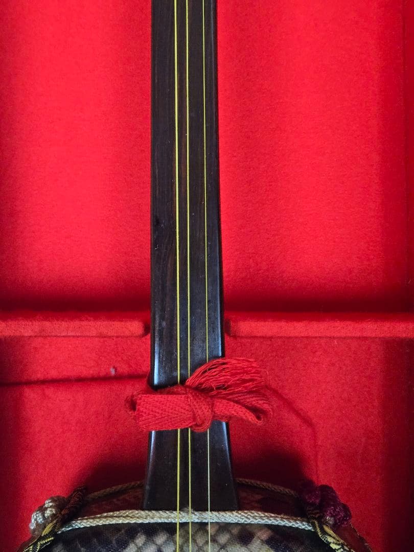 国産　守礼印 ハードケース 琉球 沖縄 三線 全長79cm 蛇皮柄