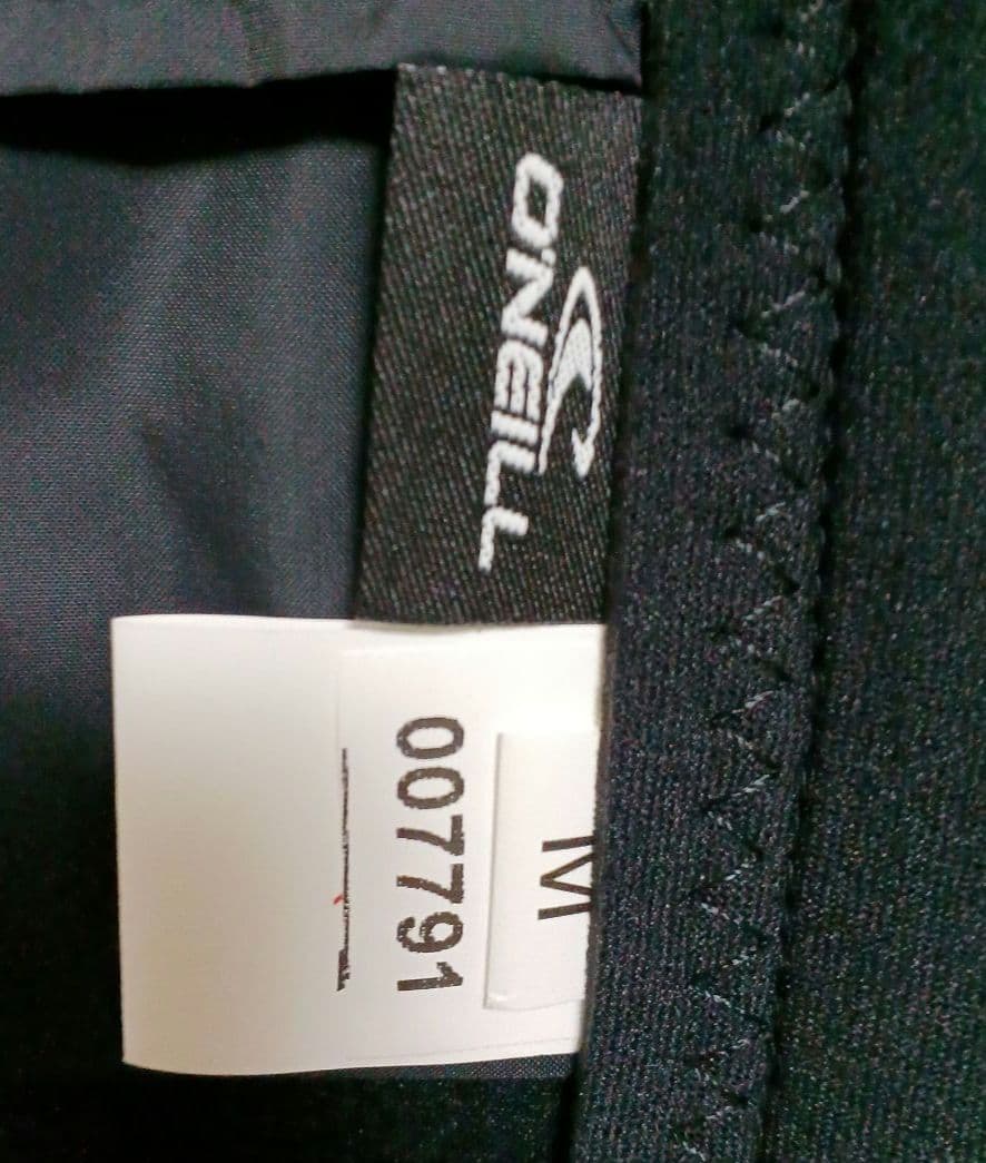 オニール　ウェットスーツ　ベスト　メンズ M サイズ　新品未使用