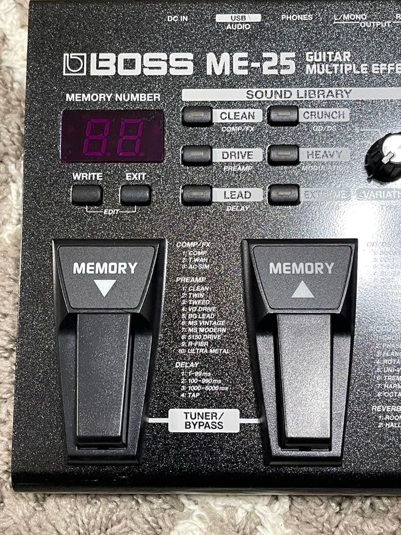 BOSS ME25ギターマルチエフェクター