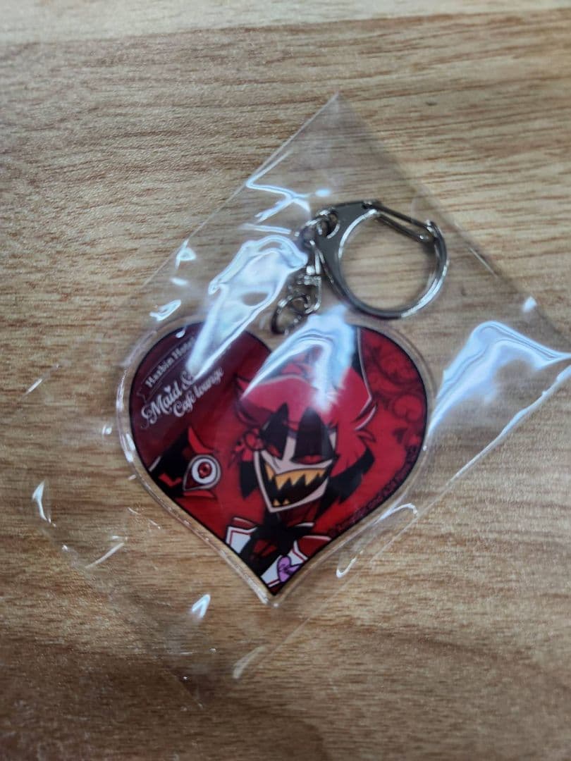 ハズビンホテル　アニメイトカフェ　アクリルキーリング　アラスター