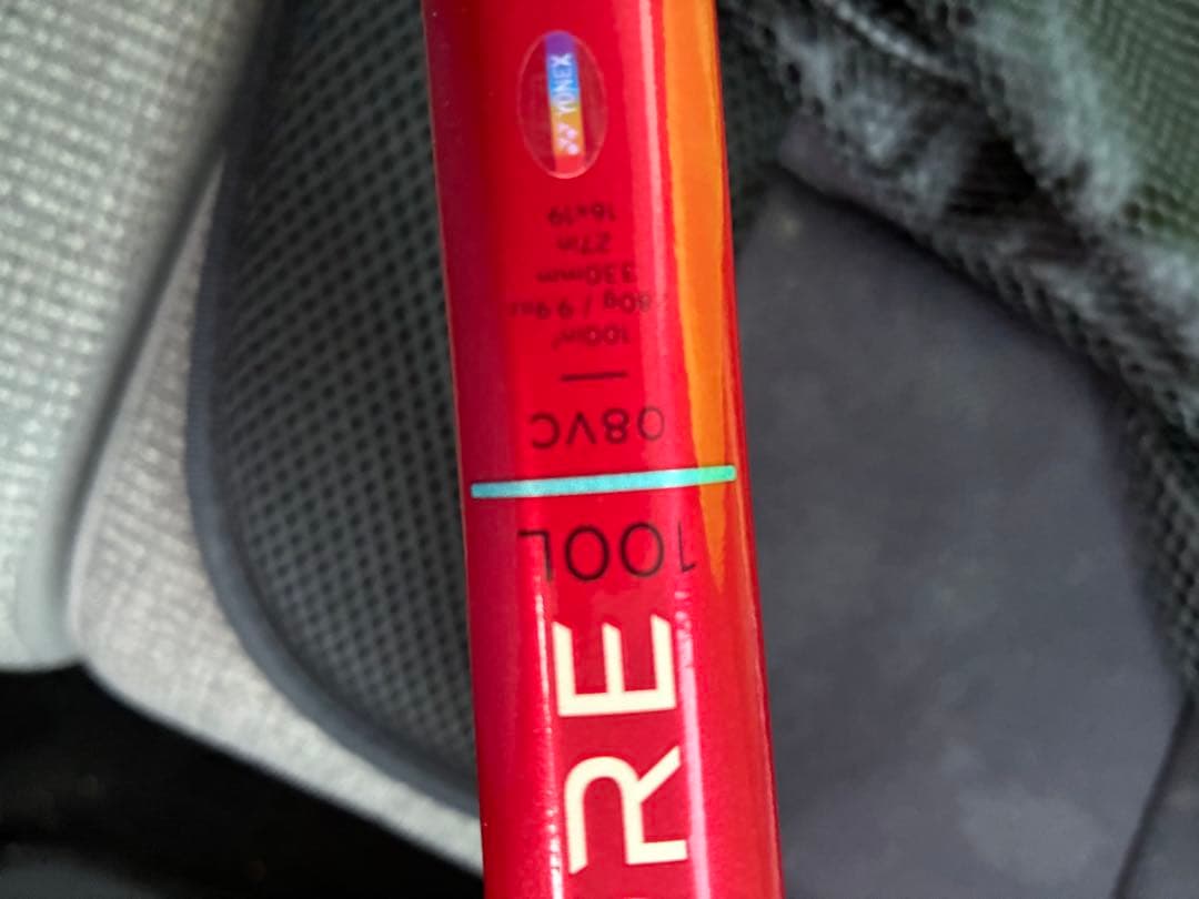 2026最新モデルYONEX VCORE 100L テニスラケット