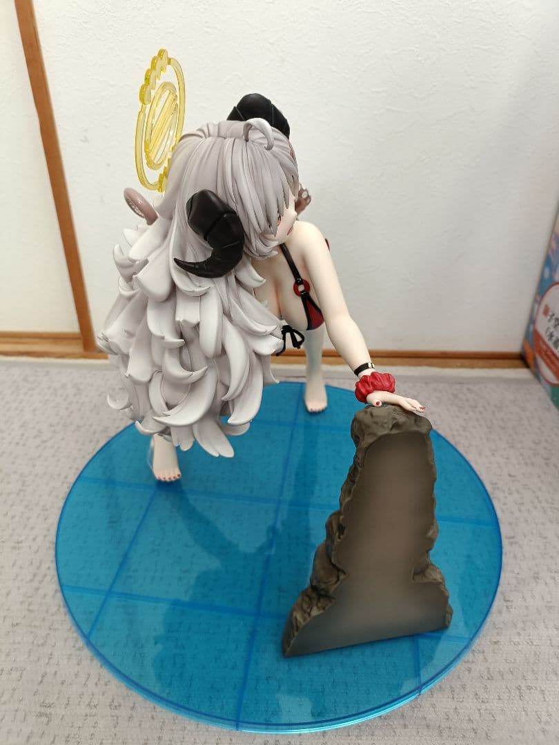 開封済み!!1/4スケールブルーアーカイブ 獅子堂イズミ　フィギュア!!