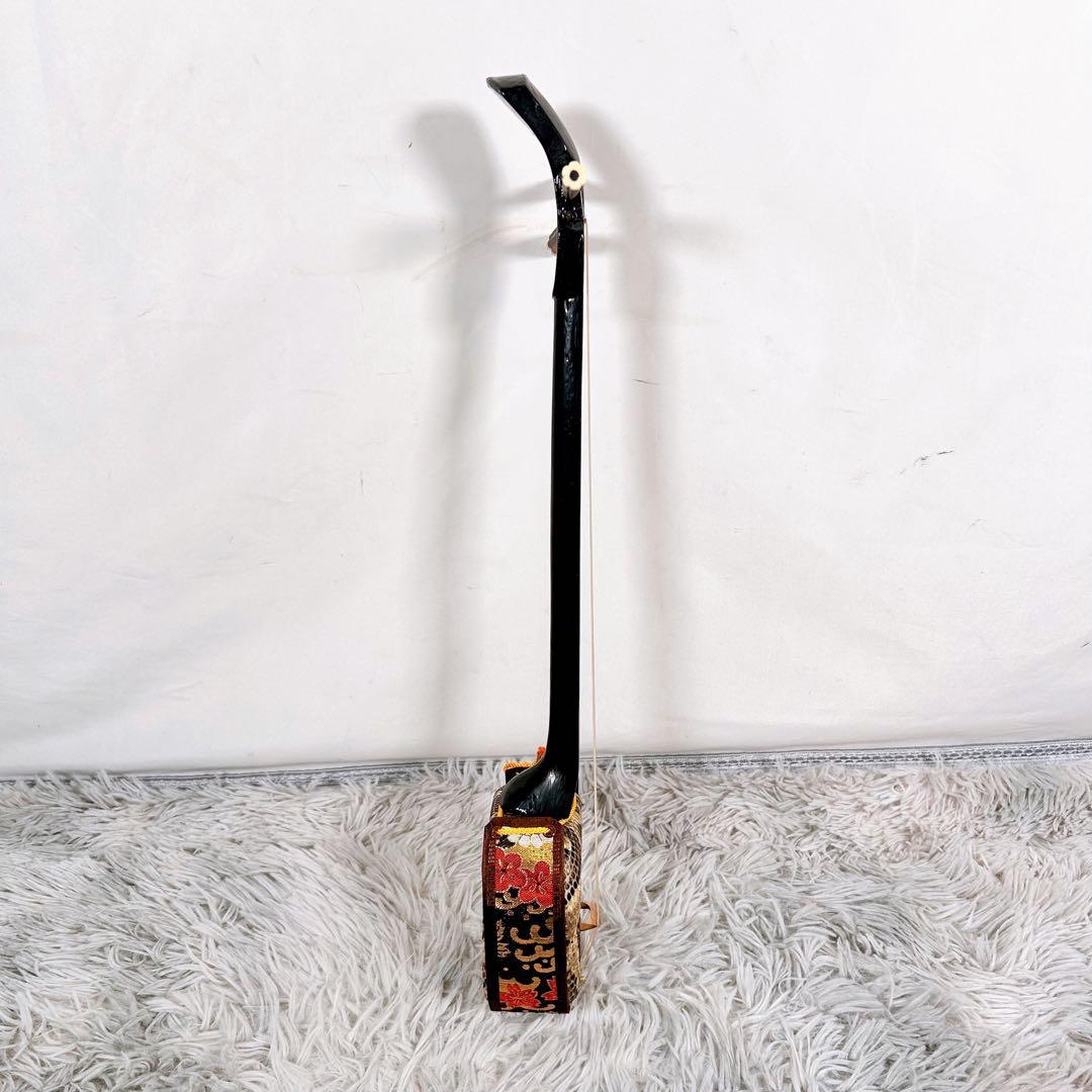 【レア】ミニ沖縄三線 三味線　本皮　一枚張り　皮破れなし