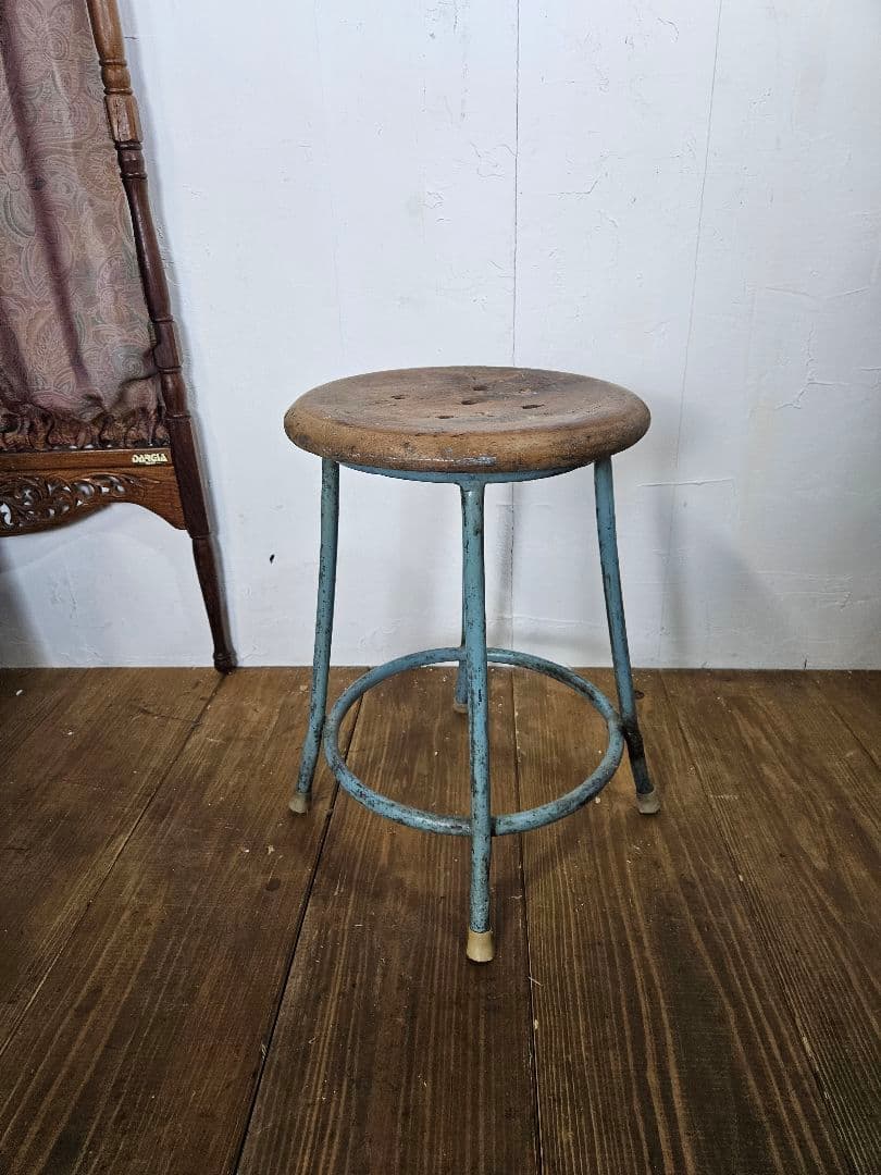 ヴィンテージ 鉄脚のスツール 丸椅子 チェア インダストリアル インテリア