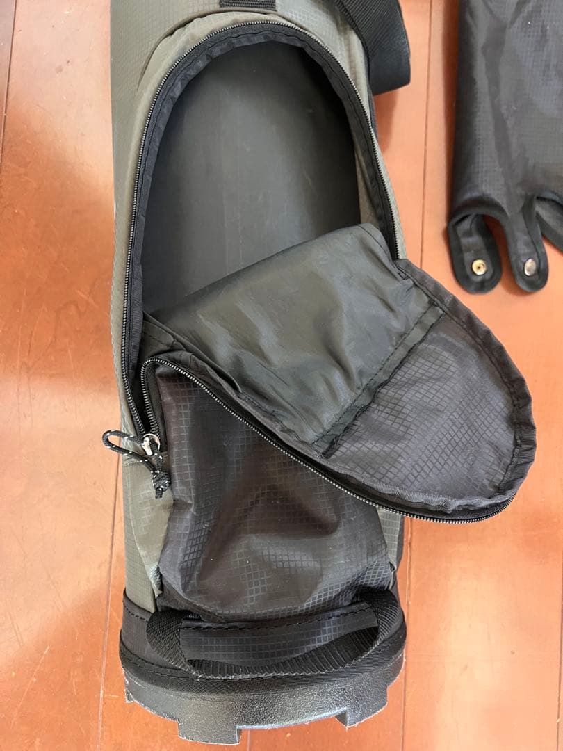 ☆美品☆テーラーメイド スリム7 キャディバッグ TB652 カーキ/ブラック