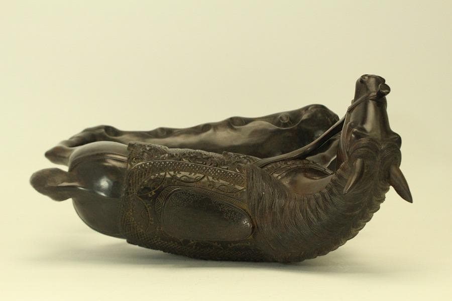 紫檀 彫刻 馬 置物 時代物(A701)