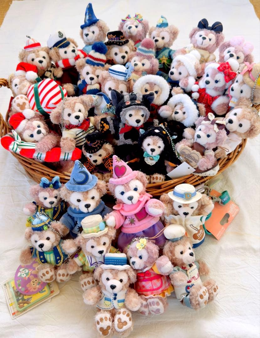 ダッフィー＆シェリーメイ　ぬいぐるみバッジ　まとめ売り