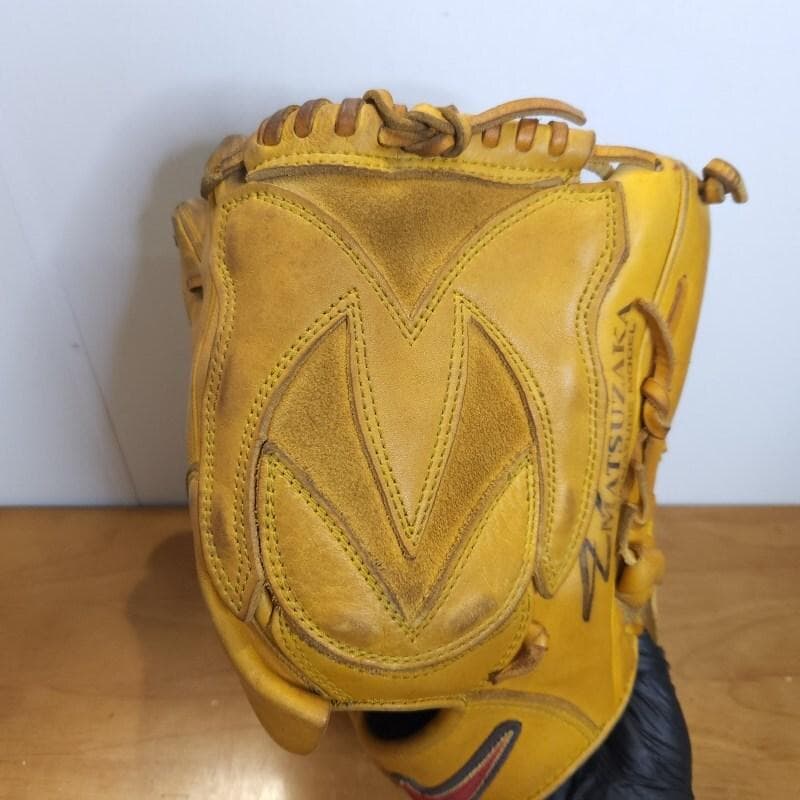 NIKE ナイキ 松坂大輔モデル シグネチャー 廃盤激レア 投手用 軟式グローブ