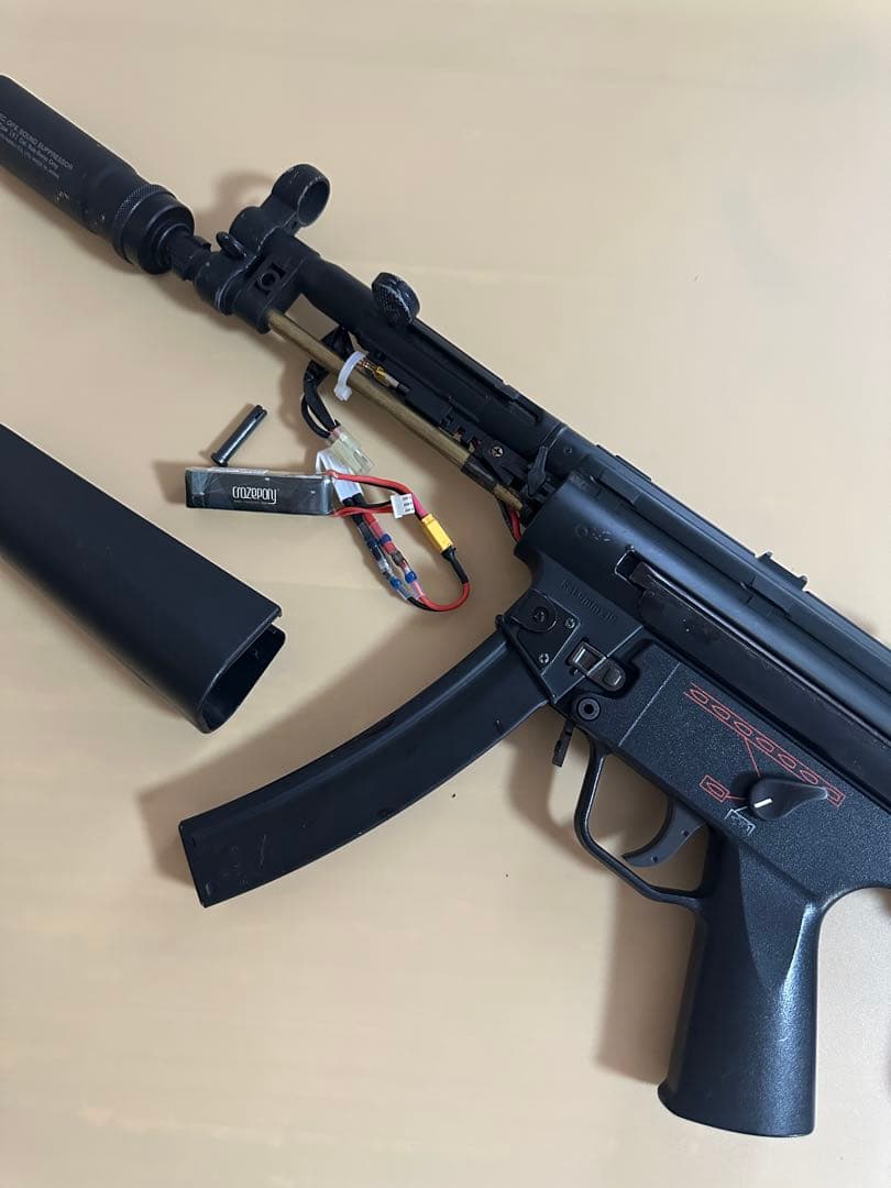 【再値下げ/美品】東京マルイMP5 A5 多弾マガジン LIPO バッテリー付