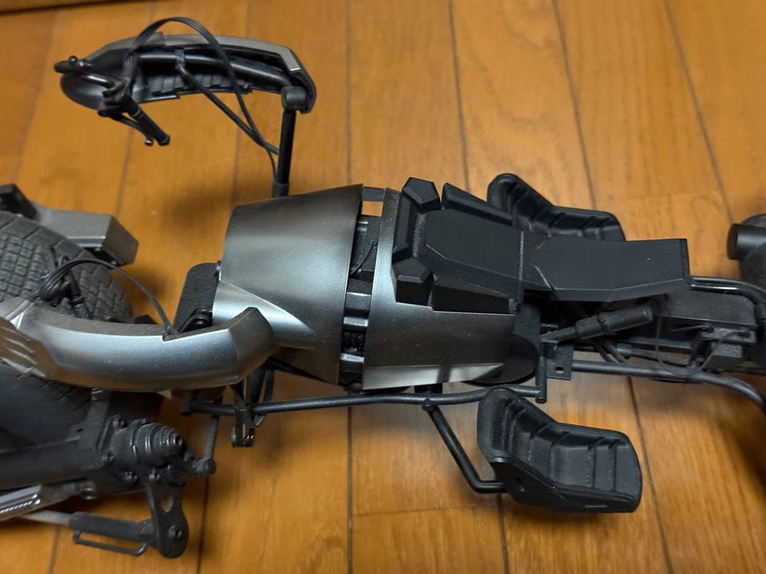 『ダークナイト ライジング』１／６スケールビークル　バットポッド（２.０版)