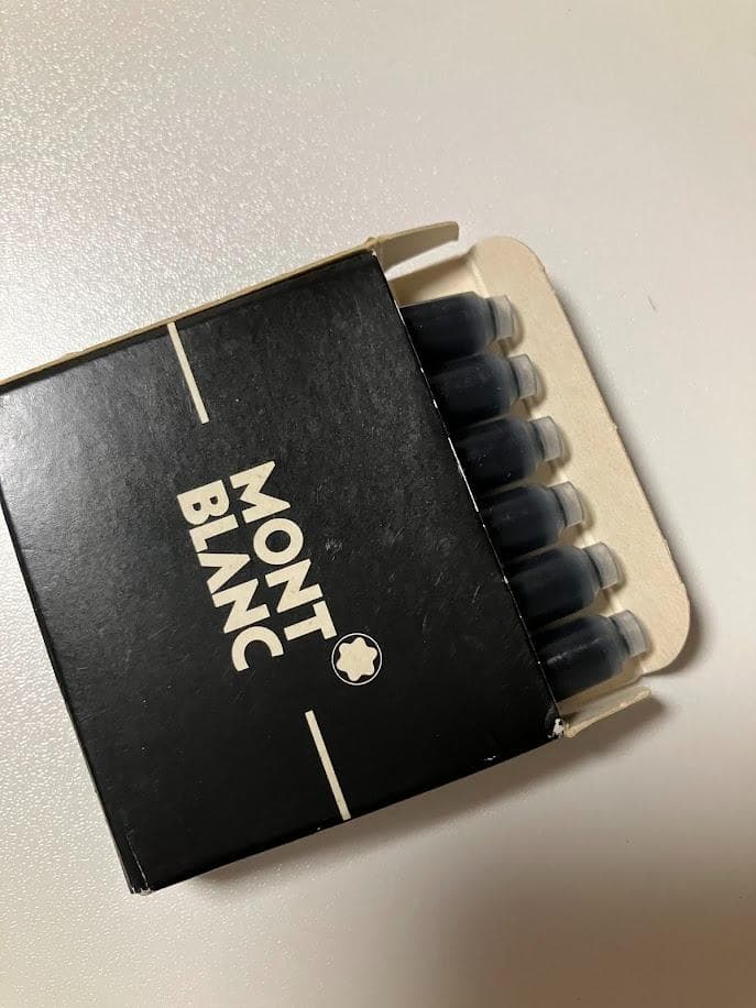 【開運】新品未使用　万年筆　モンブラン　ノブレス 1147　585　インク6本付