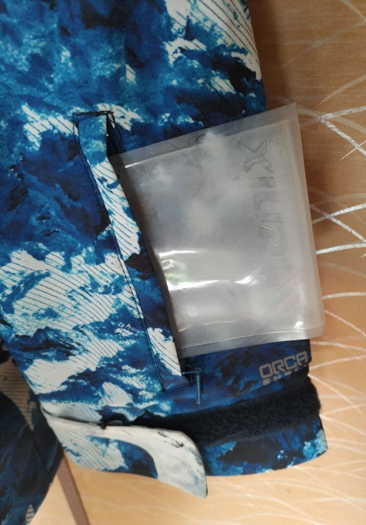 新品タグ付 Phenix フェニックス パンツ & 良好 ジャケット 組み合わせ