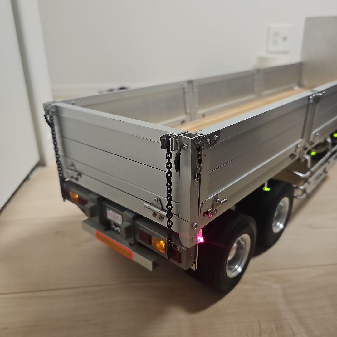 Volvo Globetrotter FH12 平ボディートレーラー　プロポ付き