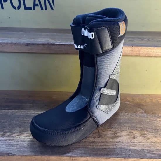 THIRTYTWO 2026 【LASHED VOLCOM】26.5cm