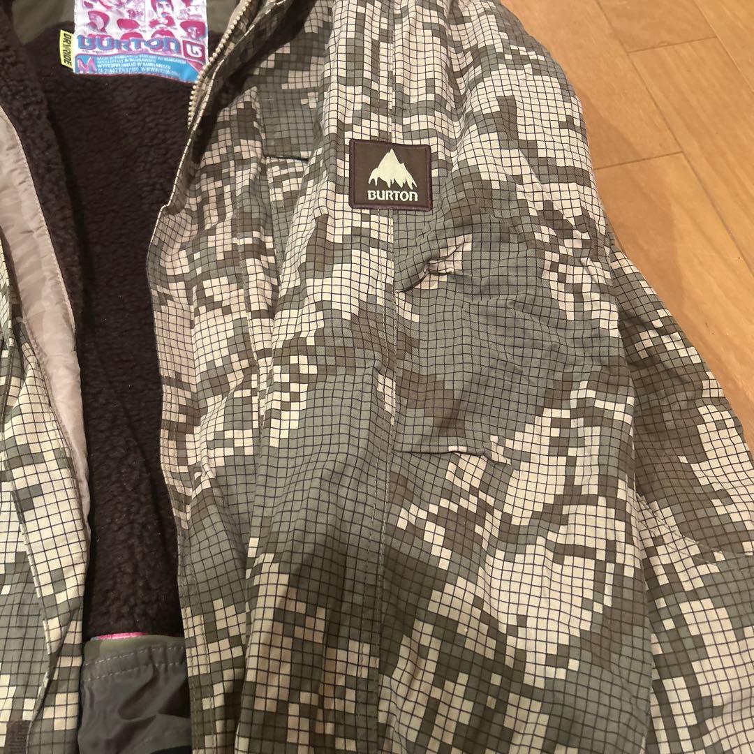 BURTON 迷彩柄 スノーボードジャケット Mサイズ