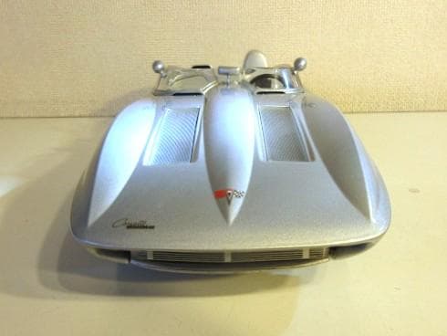 特価 AUTOart (1/18) コルベット Stingray Racer③